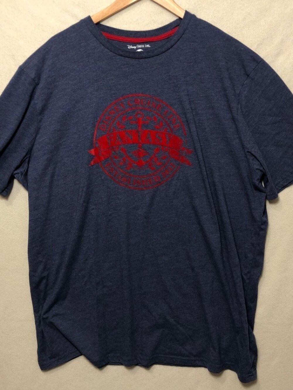 Disney Cruise Line T Shirt Mens XXL Navy Red Fantasy Graphic Short Sleeve Logo